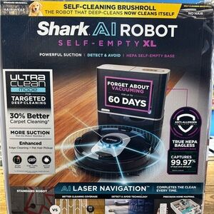 Shark AI Robot Vacuum with Self-Empty Base - Black